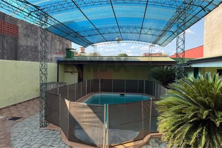 Casa - Alquiler - Luque, Central, Paraguay