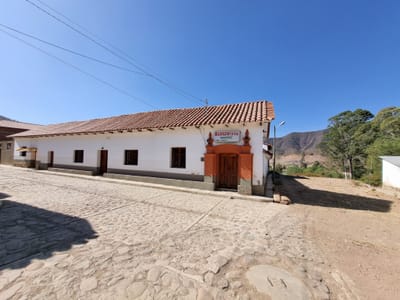 Hotel en venta - Tomina