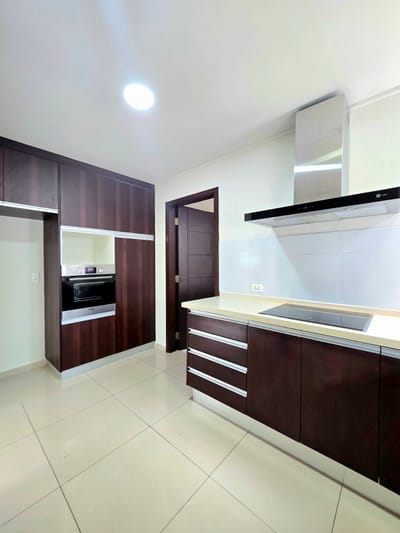 DEPARTAMENTO EN URUBO 