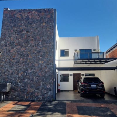 Dúplex con Domótica en Mburucuya