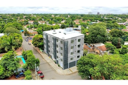 AMPLIO DEPARTAMENTO A LA VENTA Cerca del Shopping Pinedo 