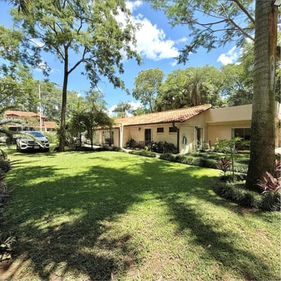 EN VENTA – RESIDENCIA EN SAN BERNARDINO