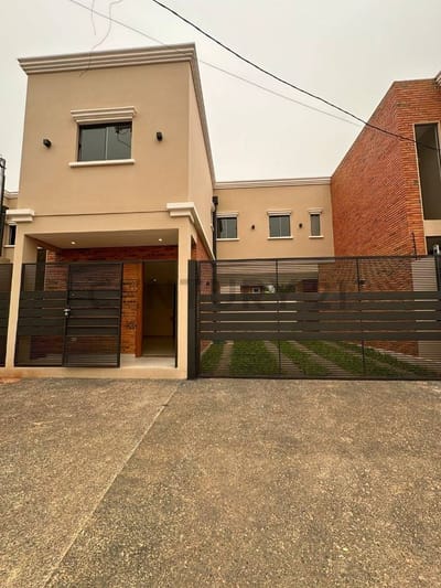 DUPLEX EN LOMA MERLO LUQUE
