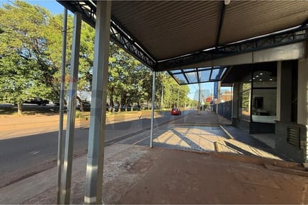 Depósito sobre Ruta Internacional con Oficinas – CDE