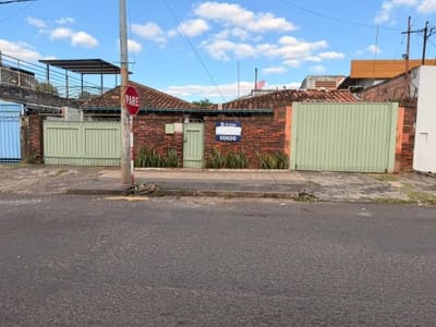EN VENTA CASA EN BARRIO NAZARETH ASUNCIÓN
