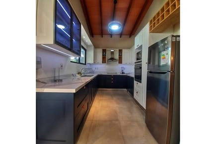 VENDO HERMOSA CASA EN SAN BERNARDINO