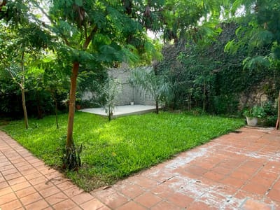 Casa Comercial u Oficina de 3 Dormitorios en Alquiler