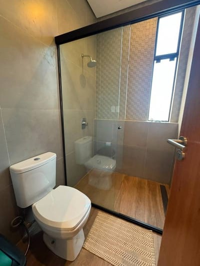 Oportunidad: BELLA CASA EN SANBER CON VISTA AL LAGO