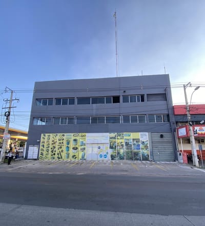 Alquilo Edificio Corporativo sobre Jose Felix Estigarribia 