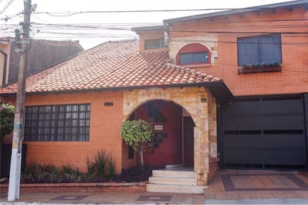 Casa en Venta - Barrio Mburucuya Asunción
