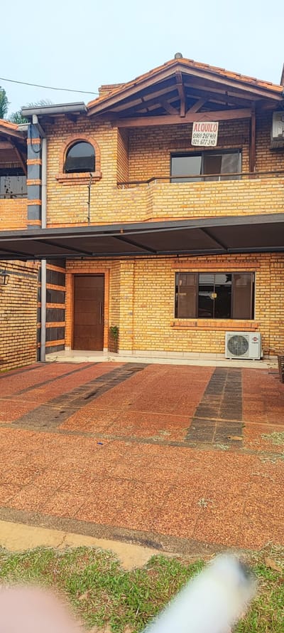 Vendo Duplex de 3 dormitorios