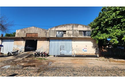 VENDO DEPOSITO EN ASUNCION ZONA JOCKEY  CLUB