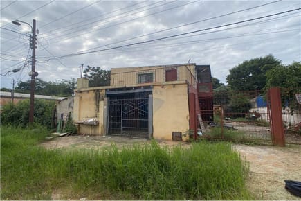 Vendo Construcción zona Conmebol Luque