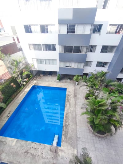 Vendo Amplio Departamento Remodelado En Malecón De La Marina – Miraflores