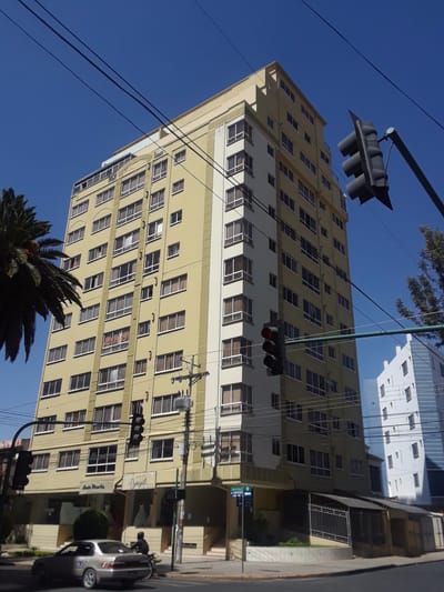 CÉNTRICO Y BONITO DEPARTAMENTO EN VENTA