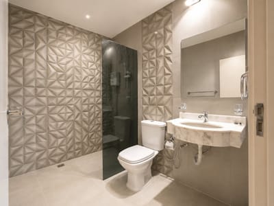 DUPLEX MODERNO EN LAMBARE