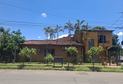 VENDO CASA en Fernando de la Mora – Zona Norte