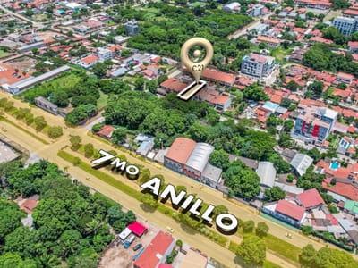 Casa de lujo en Zona Norte 7mo anillo, entre Av. BENI y ALEMANA