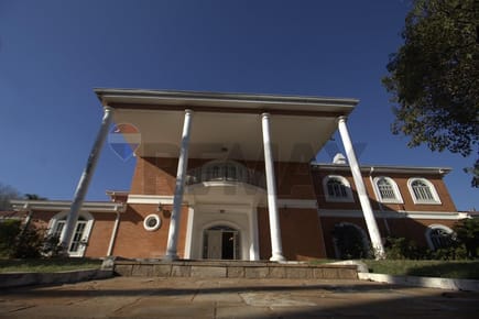 Alquilo Mansion Iconica San Lorenzo