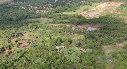 CASA QUINTA EN VENTA – 3 HECTÁREAS EN YPACARAÍ