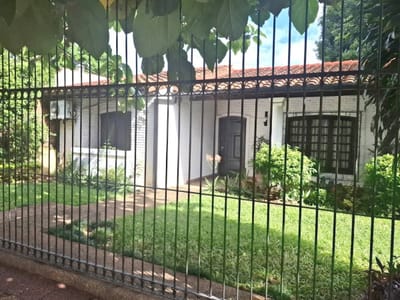 VENDO CASA COLONIAL EN SAJONIA