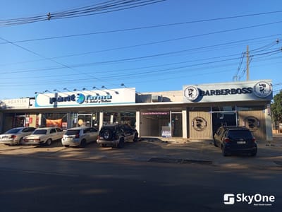 ALQUILO SALON. COMERCIAL EN SAN LORENZO, SOBRE AVDA LAGUNA GRANDE