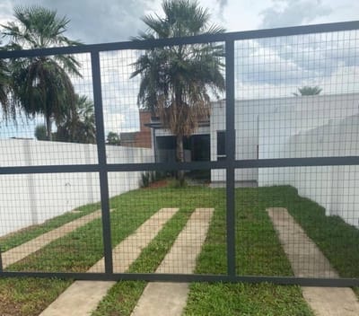 VENTA DE CASA A ESTRENAR EN BARRIO PILAR NORTE, LIMPIO
