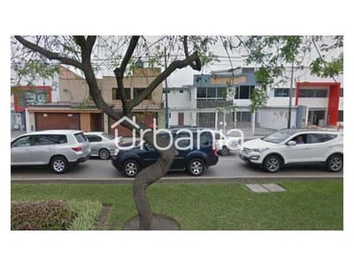 Vendo/ alquilo local av. Benavides cuadra 44, Santiago de Surco