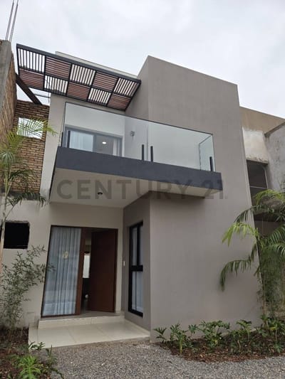 VENDO CASA EN CONDOMINIO ZONA YACHT Lambare 