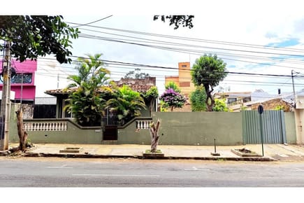VENDO TERRENO EN BARRIO RECOLETA DE ASUNCIÓN!!