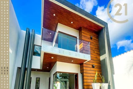 CASA EN VENTA EN REMANSO III