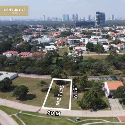 En Venta! Exclusivo terreno en lujoso condominio en el Urubo