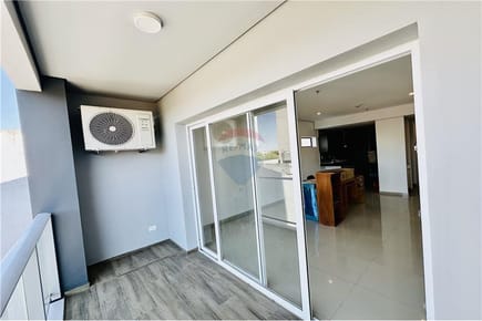CÓMODO DEPARTAMENTO DE 2 DORMITORIOS + COCHERA en HERRERA