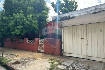 CASA EN VENTA, ASUNCION SAJONIA