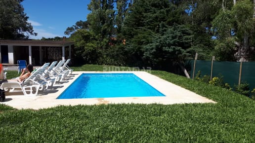 ALQUILER CASA DE 5 DORMIS CON PISCINA