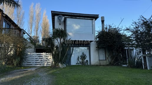 MUY LINDA CASA EN LA BARRA 3 DORMITORIOS CON PISCINA