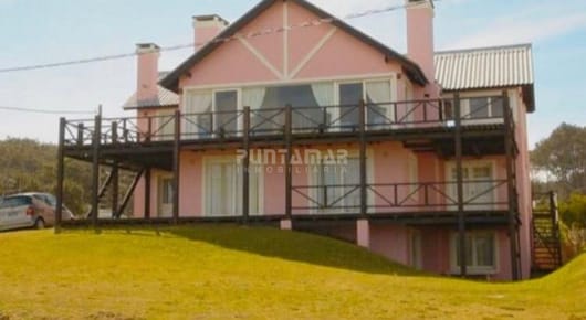 ALQUILER DE CASA DE 6 DORMITORIOS EN LA BARRA