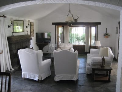 CHALET DE 5 DORMITORIOS EN PARADA 6 DE LA MANSA
