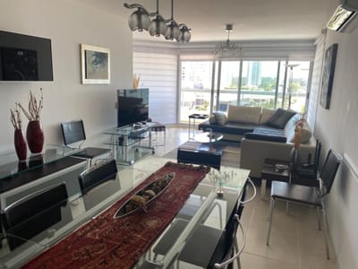 ALQUILER APARTAMENTO EN EDIFICIO \"ART BOULEVARD\" DE GRAN CATEGORIA