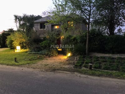 ALQUILER CASA CON PISCINA EN LA BARRA