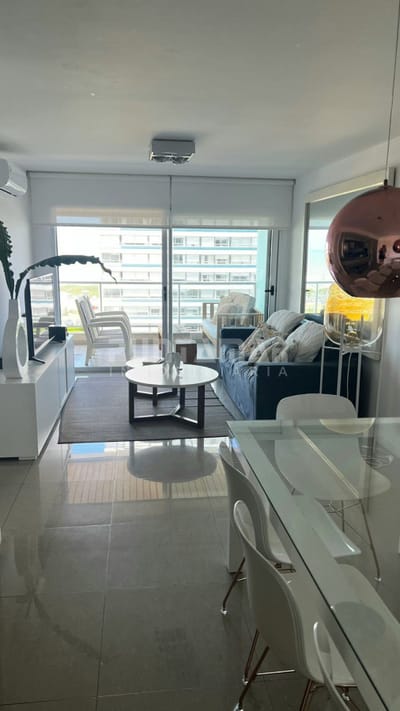 DEPARTAMENTO DE 2 DORMITORIOS EN LA BRAVA CON VISTA AL MAR