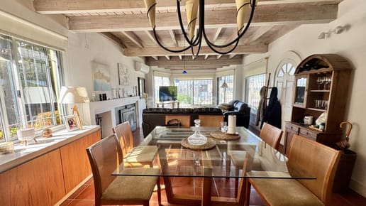 VENTA CASA DE 4 DORMITORIOS A METROS DE PLAYA MONTOYA