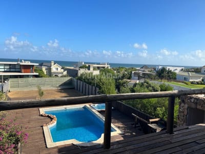 ALQUILER CASA MONTOYA DE 6 DORM CON VISTA AL MAR Y PISCINA