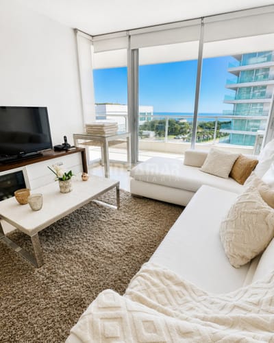 SEASON TOWER – PUNTA DEL ESTE | VISTA A PLAYA MANSA