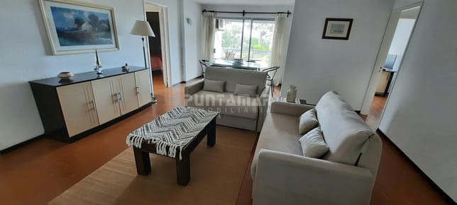 DEPARTAMENTO DE 3 DORMITORIOS CON BALCON
