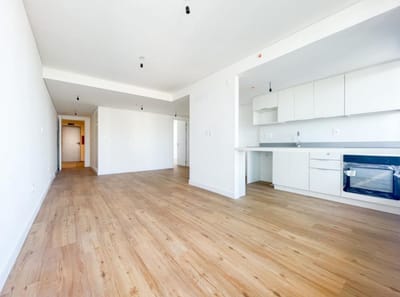 Venta apartamento 3 dormitorios en Malvin.