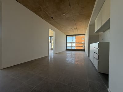 Vende Apartamento 2 dormitorio  Barrio Sur
