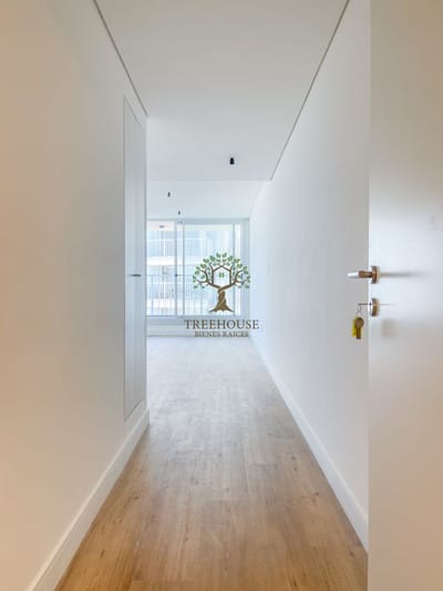 Venta De Apartamento 3 Dormitorios Con renta Malvín