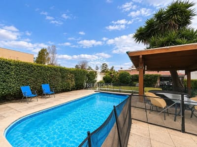 Venta Casa 3 dormitorios con piscina Malvin