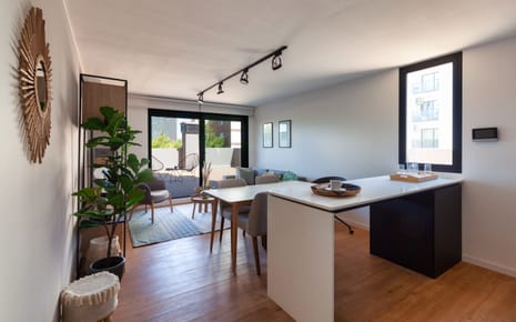 Alquiler Apartamento 2 dormitorios con cochera en Punta Carretas
